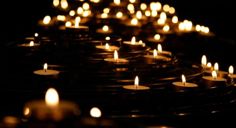 2025 a gyász éve volt: ezeket a magyar sztárokat vesztettük el idén