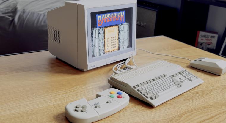 Hősünk a modder, aki nyomtatott magának egy retro Commodore monitort