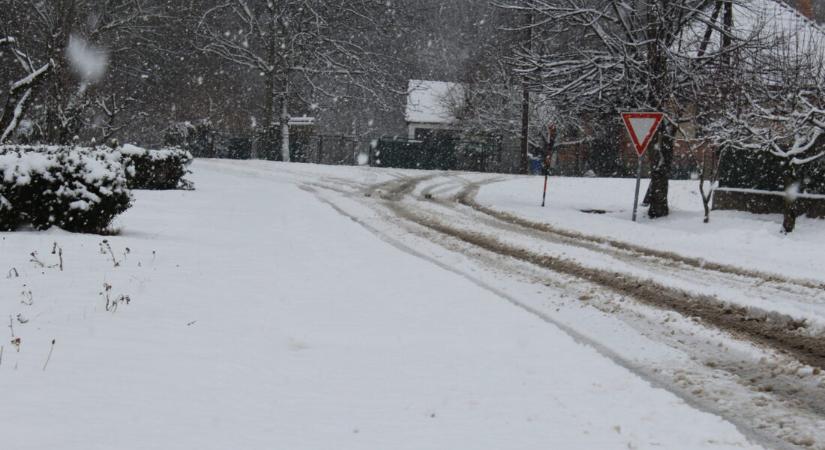 Hófúvásokra és havazásra figyelmeztet a Szlovák Hidrometeorológiai Intézet