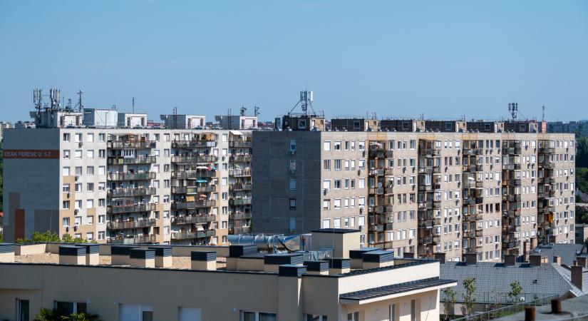 100 millió egy panelért? Oda se neki, magyarok tömegei startolnak rá álmaik otthonára (TOP 10 sztori - 1.)