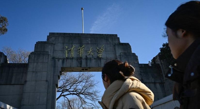 Kína drasztikus reformokkal vágott neki az új évnek: jön az óvszeradó