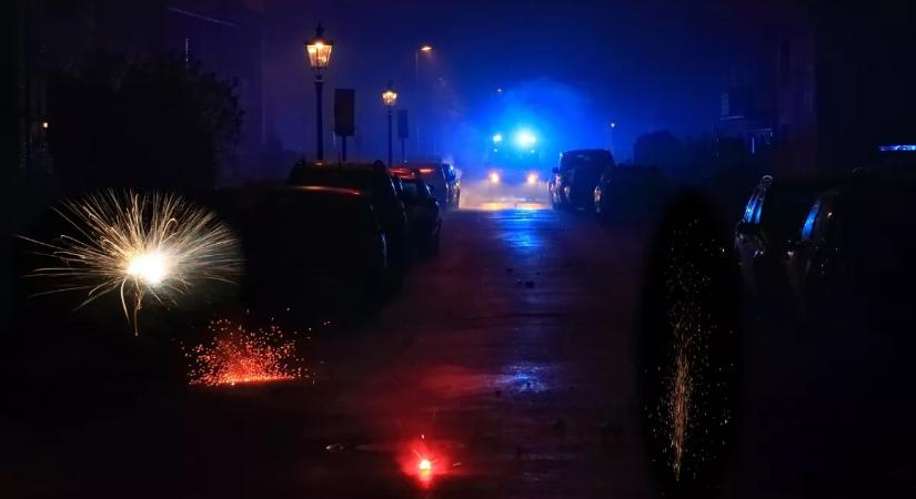 Házi készítésű tűzijáték miatt halt meg két 18 éves fiatal szilveszterkor