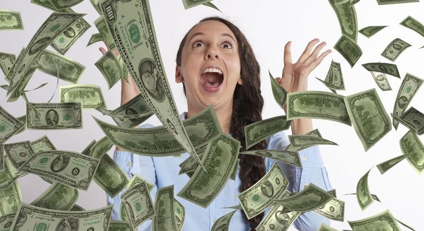 Milliomosként ébredt újév napján 61 szerencsés magyar, kihúzták a szuperlottó nyerőszámait