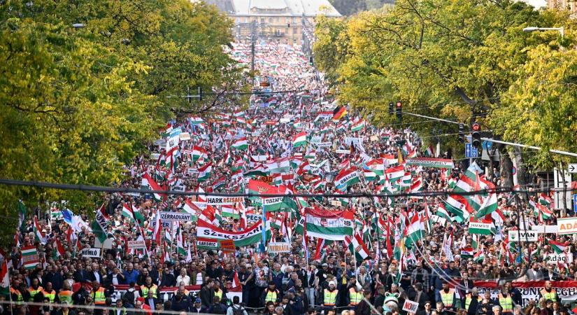 A kormányoldal a fő esélyes, a Tisza Párt megtorpant a botrányok miatt a választás évében