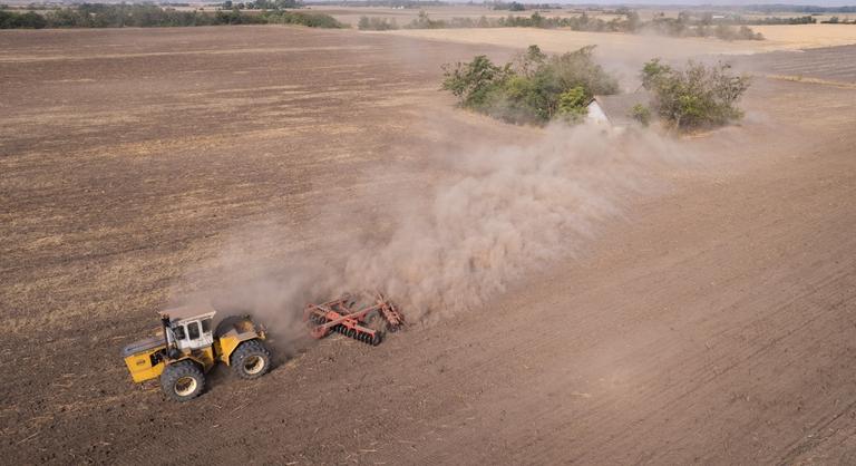 Olyan folyamatok zajlanak Magyarországon, mint eddig soha, és mind megisszuk a levét