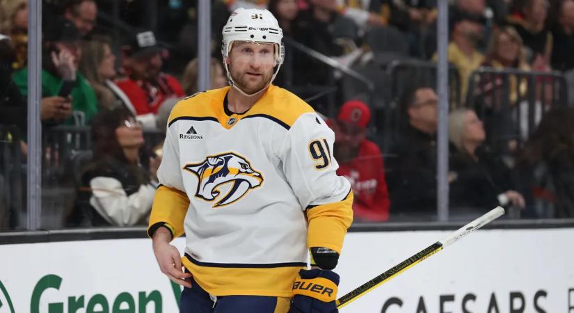 Stamkos már 600 NHL-gólnál jár, MacKinnon is jubilált