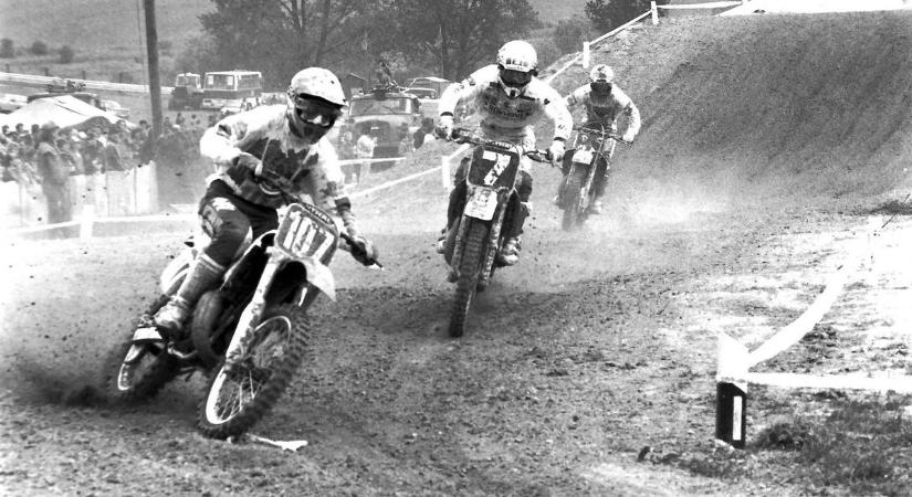 125 fokon izzó hangulat Cserénfán  galéria