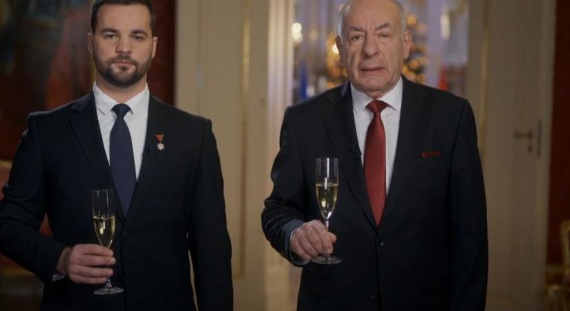 Sulyok Tamás és Kapu Tibor újévi köszöntője: Egynek minden nehéz, 15 millió magyarnak semmi sem lehetetlen