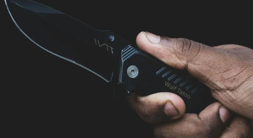 Kést rántott az orvosra egy pánciens a dombóvári kórházban