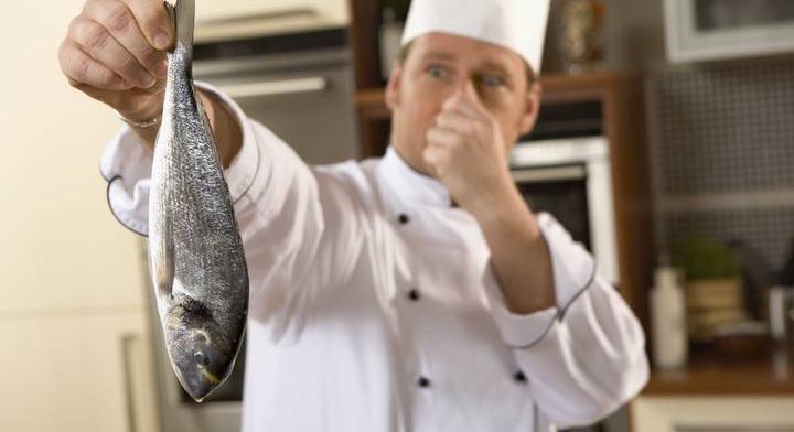 Orrfacsaró borzalmak: ezek a világ legbüdösebb ételei