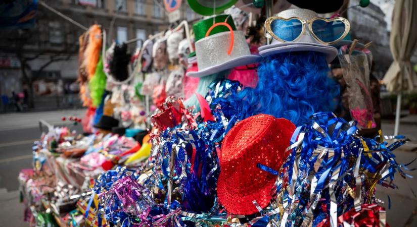 Több mint 200 helyszínre riasztották a tűzoltókat szilveszterkor – szívszorító, ami a Velencei tónál fogadta őket