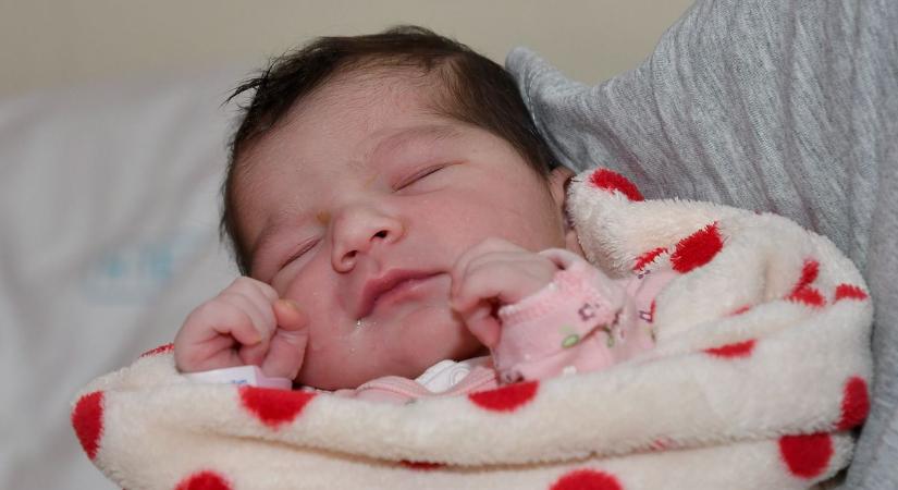 Emilia az első baba Győr-Moson-Sopronban 2026-ban - fotó