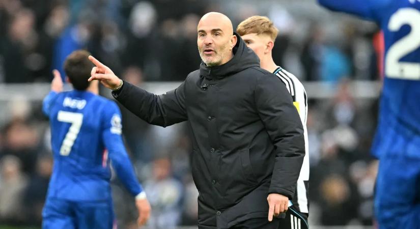 Erre senki sem számított: kirúgta edzőjét a Chelsea