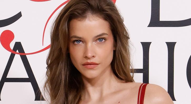 Palvin Barbara szilveszteri szettje nem bíz sokat a képzeletre