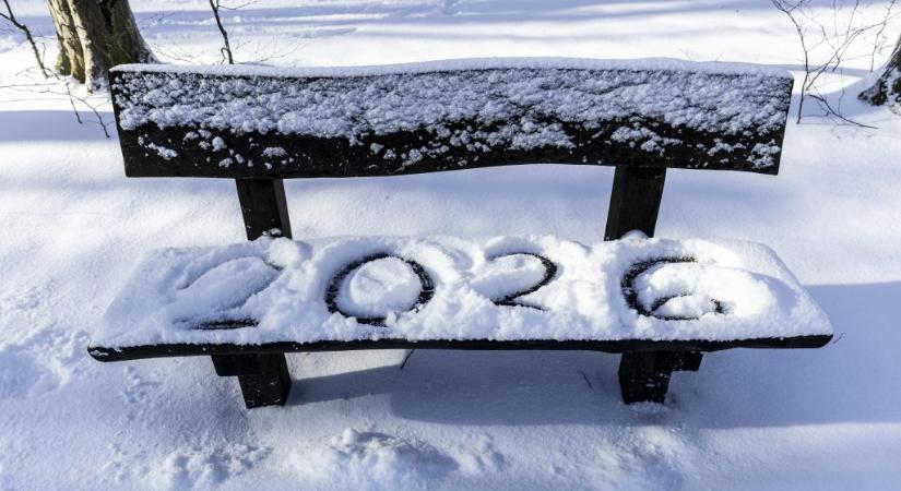 Hótakaró lepte be Magyarországot – fotókon az újévi havazás