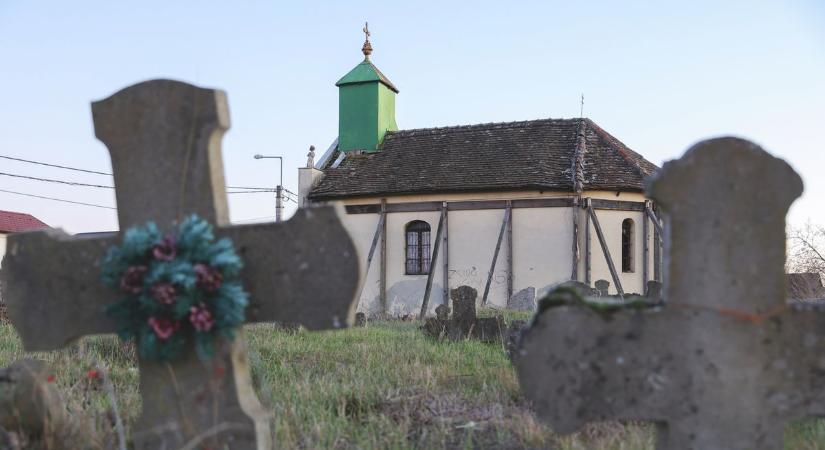 Zsebbe költözik a csoda: szent helyek titkai tárulnak fel egy gombnyomásra