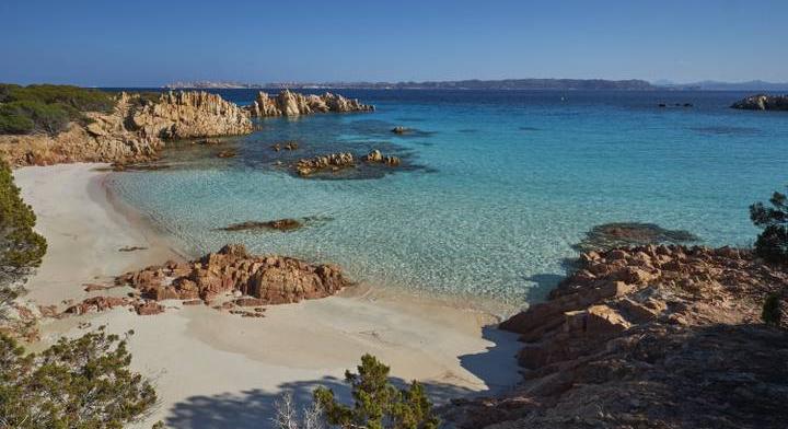 Kilakoltatni sem hagyta magát, 32 évig élt egyedül ez a férfi egy szigeten