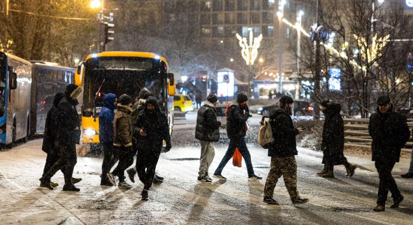 Így köszöntöttük az újévet Budapesten – Galéria