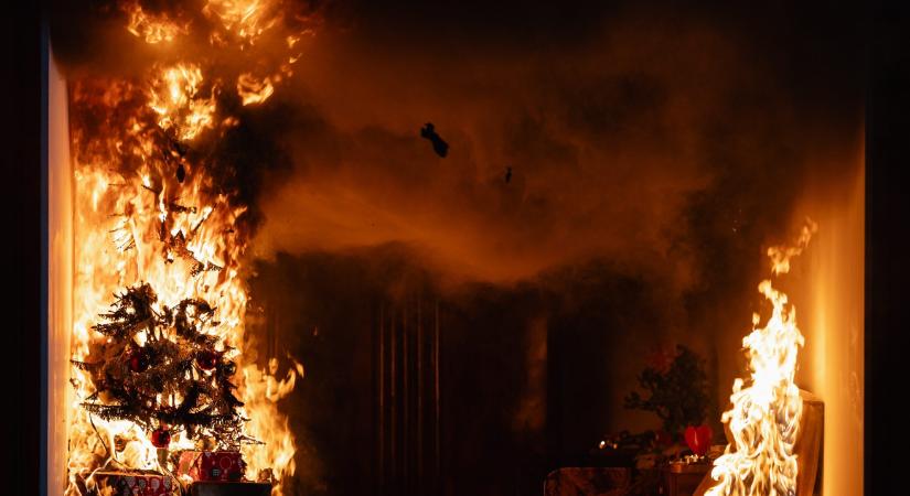 Pezsgősüvegbe helyezett csillagszóró okozhatta a tüzet Crans-Montanában