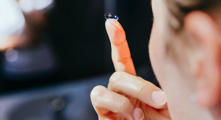 Valaki több mint 3 millióért hirdette meg használt kontaktlencséjét az interneten, elég bizarr oka van