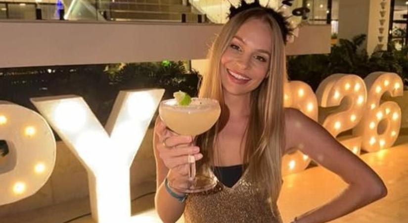 Iszak Eszter egzotikus paradicsomból üzent szilveszterkor