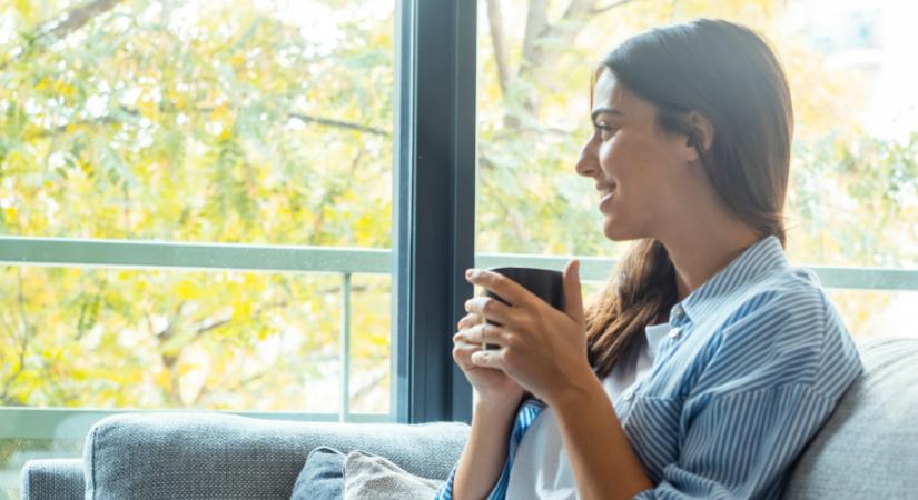 Mutatjuk a reggeli rutint, amit a pszichológusok is ajánlanak a téli stressz enyhítésére