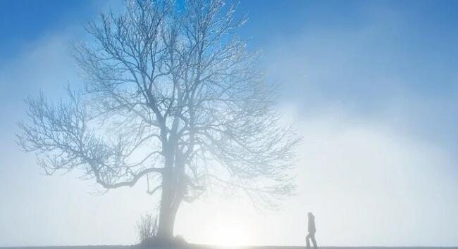 Hidegfront a küszöbön: friss pénteki időjárás-előrejelzés