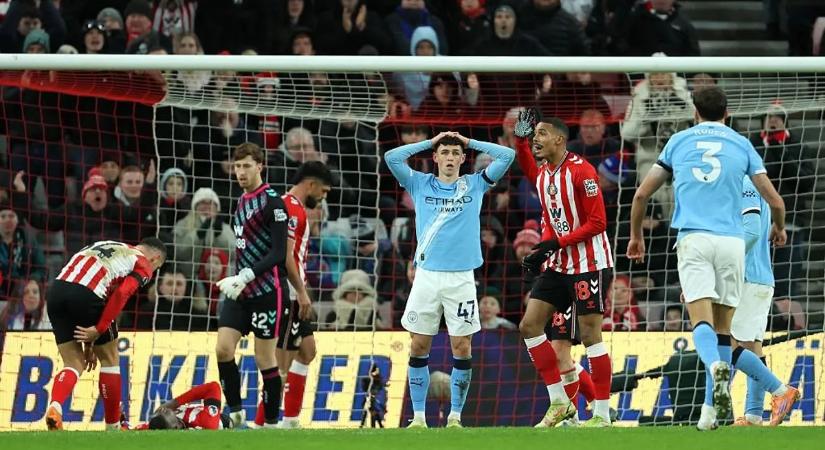 A City a Sunderlanddel, a Spurs a Brentforddal játszott gól nélküli döntetlent