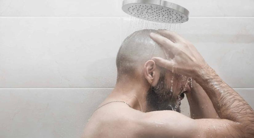 Zuhanydilemma: a hideg vagy a meleg vizes tus előnyösebb? Ezt mondják a szakértők