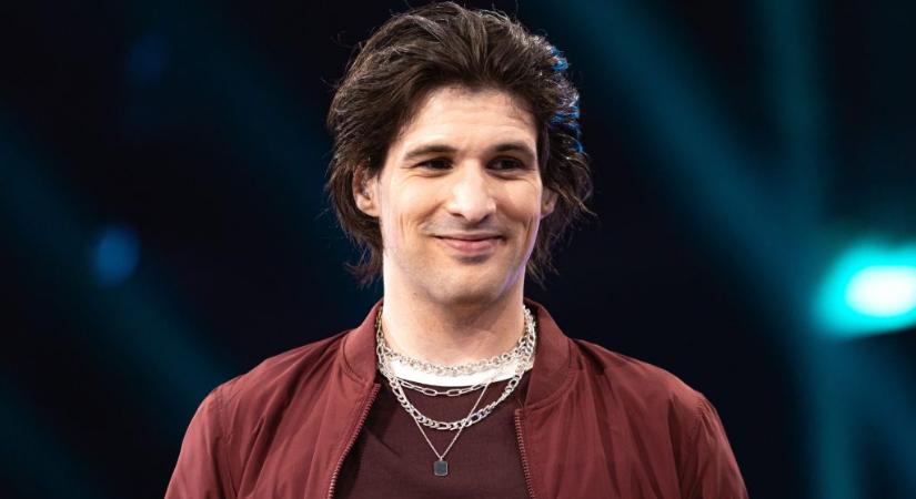 Ember Márk megosztotta az esküvői videóját