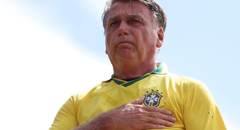 Bolsonarot még a műtét sem mentette meg, visszavitték a börtönbe