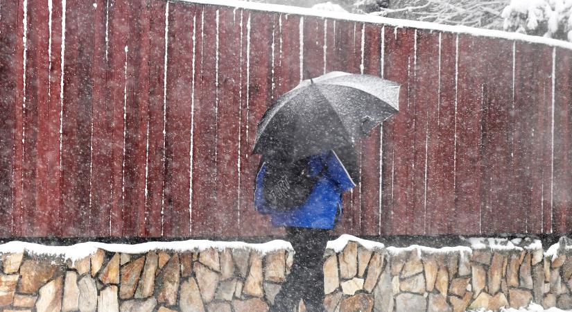 IDŐJÁRÁS: Szeles reggel után havazás délután