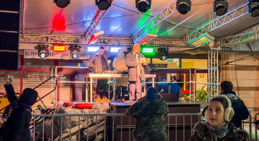 Közös akarattal, tettekkel tovább szépül a város