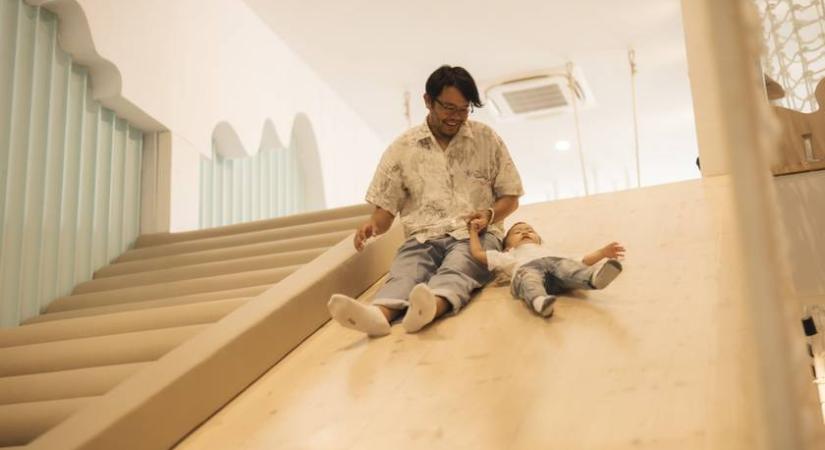 Csúszda a lakásban? Meghökkentő néha, hogyan rendezik be a házukat az emberek