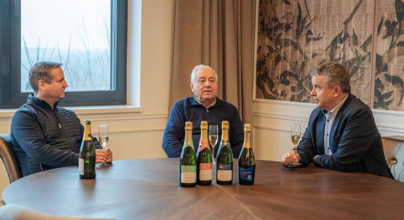 Pezsgőház született Szekszárdon – különleges állomás a Körjáratban (videóval)