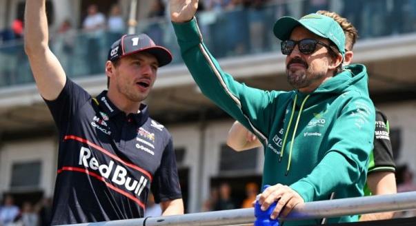 Steiner: Verstappen nem követi el Alonso hibáit