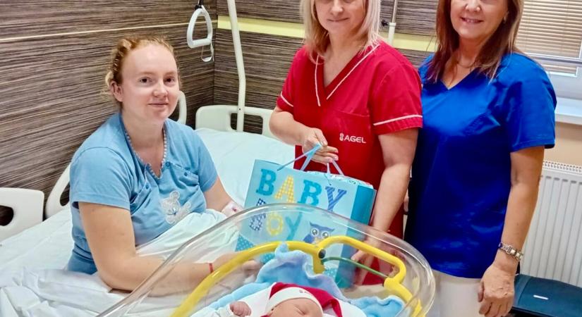 Megszületett az év első babája a komáromi kórházban – Zoltán Róbertnek hívják