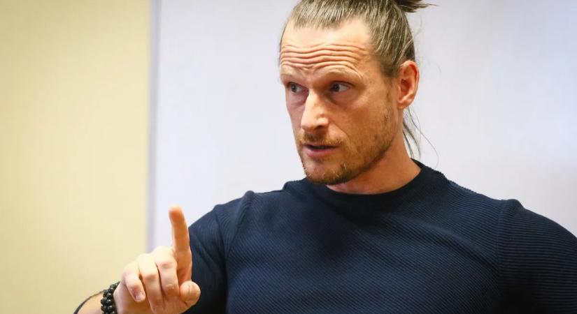 Fenyő Iván: "Huszonnyolcan voltak csajok, mi ketten fiúk – jól éreztem magam"