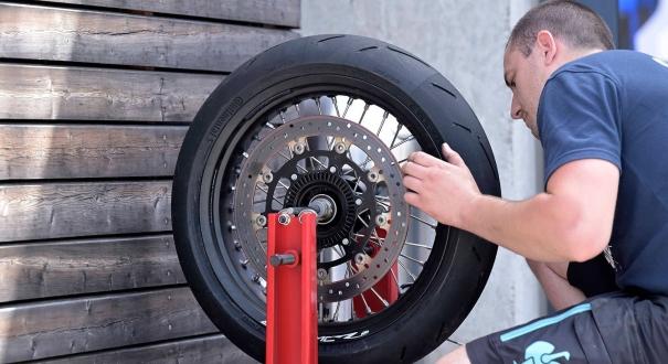 A szakemberek szerint így lesz hosszú életű az abroncsod