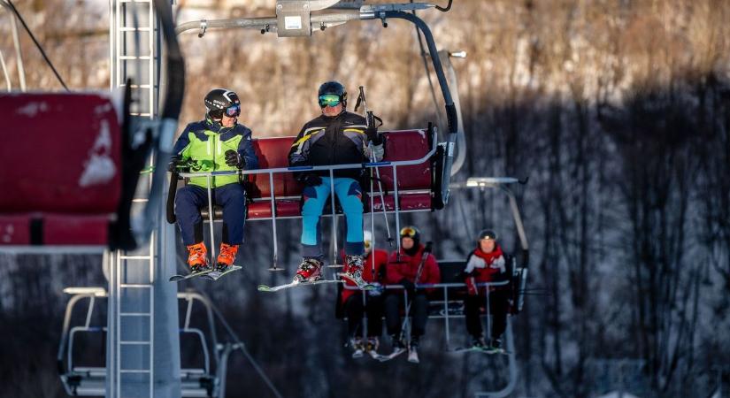 Pénteken újabb pályák nyílnak a mátrai síparkban