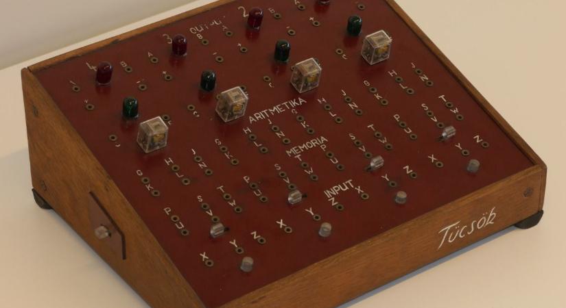 110 éve született az első magyar informatikatanár, aki már a PC-k előtt számítástechnikát tanított