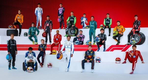 Egy érdekesség a mezőny minden tagjáról