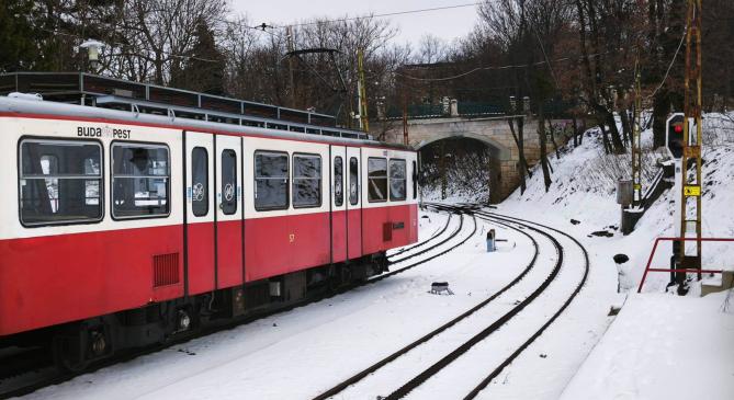 Péntek estétől újra többfelé vált hóba a csapadék