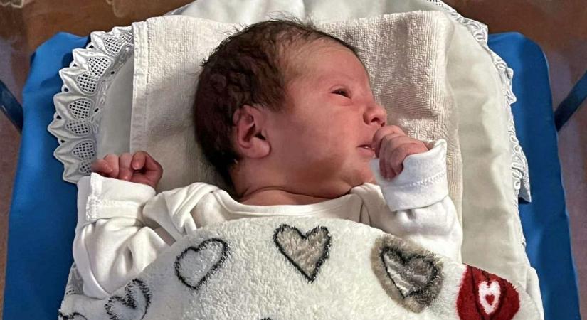 Blanka az idei első újszülött a nagykanizsai kórházban