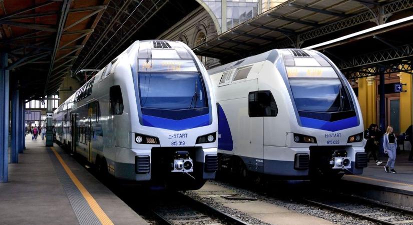 Az iskolai szünidő végéig kedvezményesen és több kocsival utazhatunk a MÁV-val