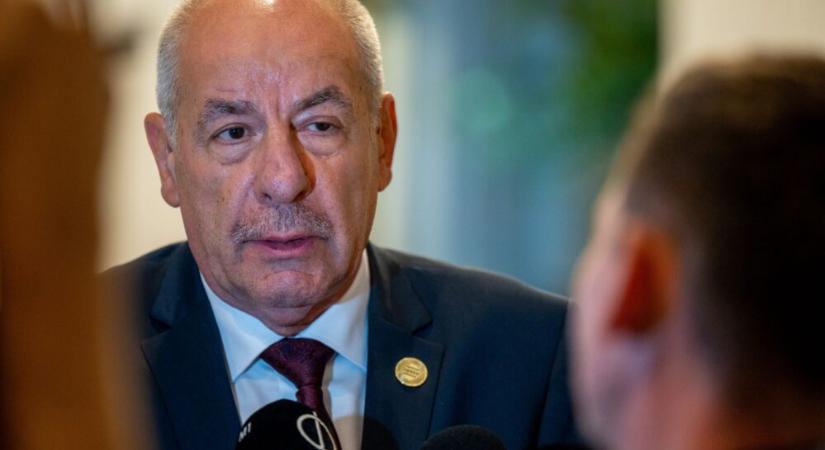 Sulyok Tamás részvétét fejezte ki a svájci tűzesetben érintettek hozzátartozóinak