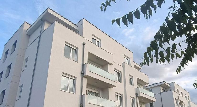 Meglepő fordulat: egyre nagyobb hitelt vesznek fel a magyarok lakásvásárláskor - mutatjuk a számokat!