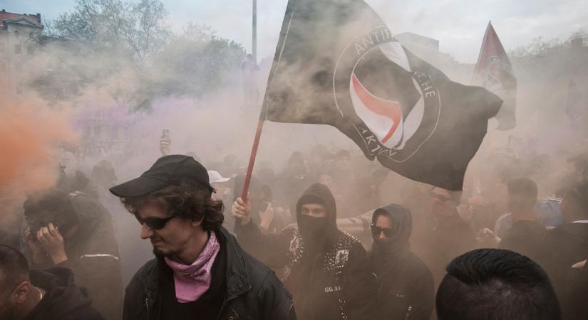 Szilveszter Németországban: az Antifa is támadásba lendült
