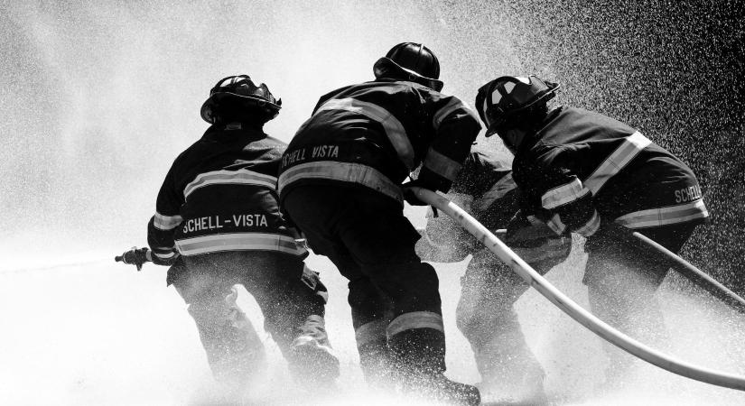 Svájci hatóságok: bengálfáklyák okozhatták a tüzet a Crans-Montana-i bárban