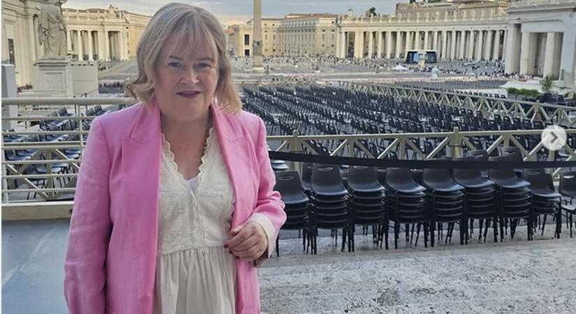 Susan Boyle volt a Got Talent sztárja: 64 évesen csinosabb, mint valaha